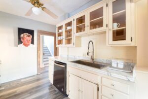 Kitchen ft. Gordon